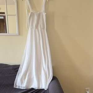 White Spaghetti Strap Sleeveless Maxi Sundress